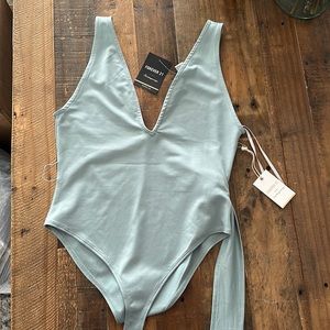 NWT Forever 21 Bodysuit size M